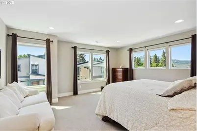 1250 29th St, Hood River, OR 97031 - Photo 28