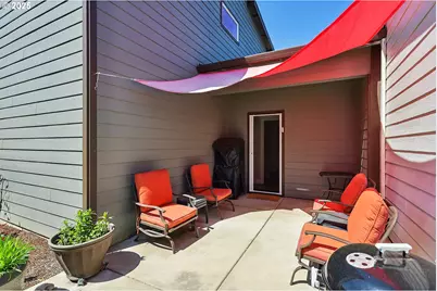1250 29th St, Hood River, OR 97031 - Photo 46