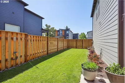 1250 29th St, Hood River, OR 97031 - Photo 44