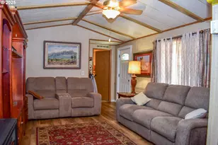 4425 W Main St, Medford, OR 97501 - Photo 4