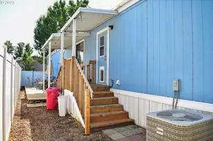 4425 W Main St, Medford, OR 97501 - Photo 6