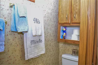 4425 W Main St #31, Medford, OR 97501 - Photo 14