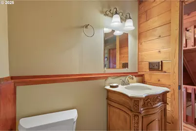 300 Modrow Rd, Kalama, WA 98625 - Photo 20