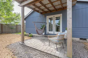 209 E North St, Newberg, OR 97132 - Photo 32