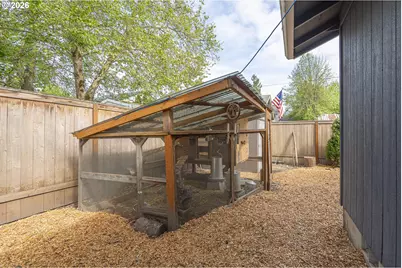 209 E North St, Newberg, OR 97132 - Photo 30