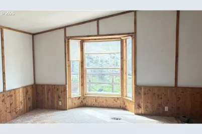 27823 Muse Rd, Mount Vernon, OR 97865 - Photo 16