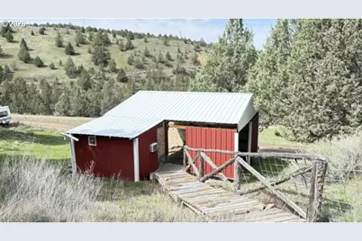 27823 Muse Rd, Mount Vernon, OR 97865 - Photo 36