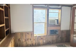 27823 Muse Rd, Mount Vernon, OR 97865 - Photo 18