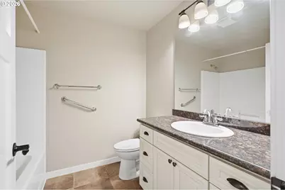 7410 Desert View Dr, White City, OR 97503 - Photo 20