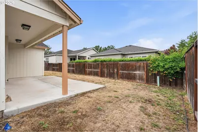7410 Desert View Dr, White City, OR 97503 - Photo 28