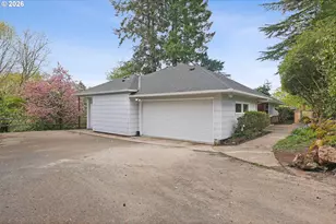 7250 SW Canyon Rd, Portland, OR 97225 - Photo 46