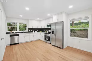 7250 SW Canyon Rd, Portland, OR 97225 - Photo 14