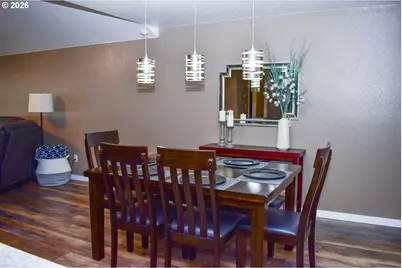 1723 Westwood Dr, Medford, OR 97501 - Photo 22