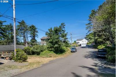 2743 NW Neptune Ave, Lincoln City, OR 97367 - Photo 10