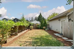 7936 N Wayland Ave, Portland, OR 97203 - Photo 38