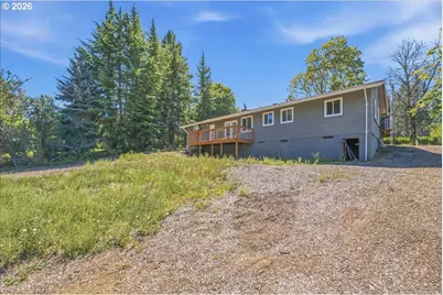 7028 SE Hogan Rd, Gresham, OR 97080 - Photo 6