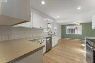 1550 Tierra Lynn Dr, Woodburn, OR 97071 - Photo 6