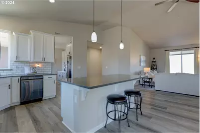 700 Dooley Rd, Centerville, WA 98613 - Photo 24