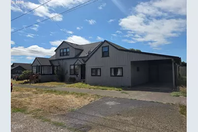 816 Nestucca Ave, Tillamook, OR 97141 - Photo 2
