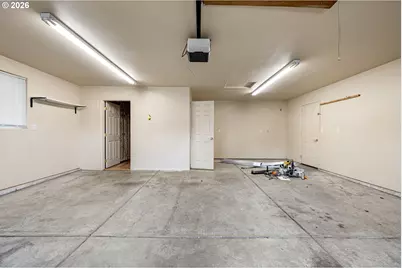 25133 Allure Ave, Veneta, OR 97487 - Photo 34