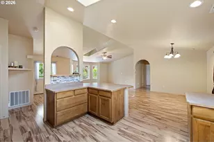 25133 Allure Ave, Veneta, OR 97487 - Photo 18
