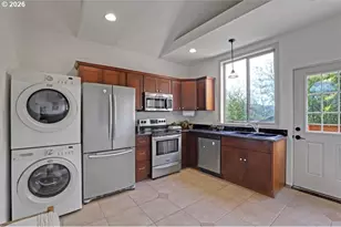 6315 N Curtis Ave, Portland, OR 97217 - Photo 30