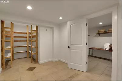 6315 N Curtis Ave, Portland, OR 97217 - Photo 24