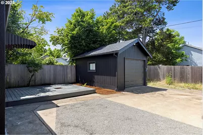 4727 NE 33rd Ave, Portland, OR 97211 - Photo 16