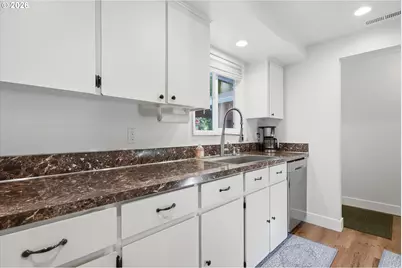 6215 NE 102nd Ave, Vancouver, WA 98662 - Photo 6