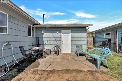 2951 Douglas St, Longview, WA 98632 - Photo 20