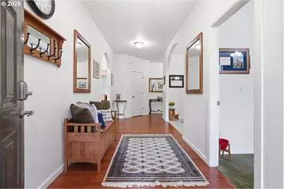 2215 S 13th Cir, Ridgefield, WA 98642 - Photo 6