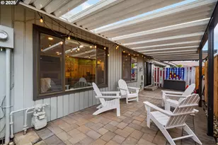 6275 Clubhouse Cir, West Linn, OR 97068 - Photo 38