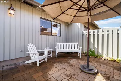 6275 Clubhouse Cir, West Linn, OR 97068 - Photo 44