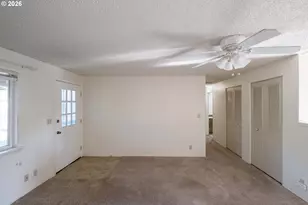 3724 Alladin Way, Eugene, OR 97404 - Photo 6