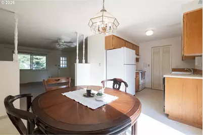 3724 Alladin Way, Eugene, OR 97404 - Photo 10
