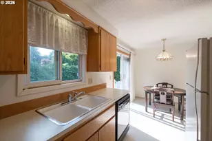 3724 Alladin Way, Eugene, OR 97404 - Photo 14