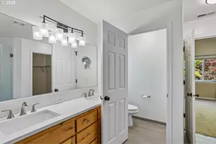 2137 N Legacy Dr, Newberg, OR 97132 - Photo 28