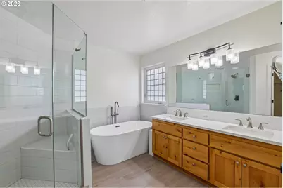 2137 N Legacy Dr, Newberg, OR 97132 - Photo 26
