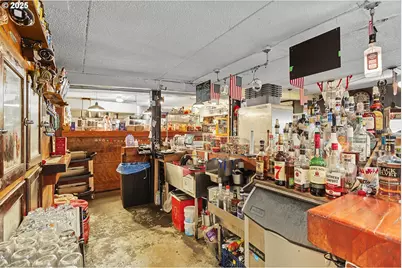 216 W Steuben St, Bingen, WA 98605 - Photo 18