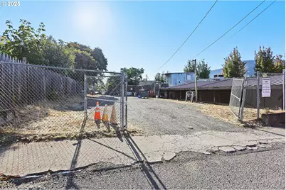 216 W Steuben St, Bingen, WA 98605 - Photo 30