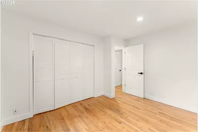 5955 Washington Ct, Lake Oswego, OR 97035 - Photo 22