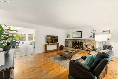 5955 Washington Ct, Lake Oswego, OR 97035 - Photo 6