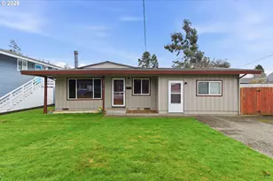 955 State St, North Bend, OR 97459 - Photo 1