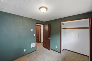955 State St, North Bend, OR 97459 - Photo 12