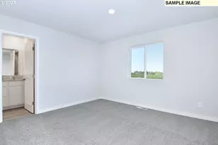 1161 Parkside Ave, Woodburn, OR 97071 - Photo 12