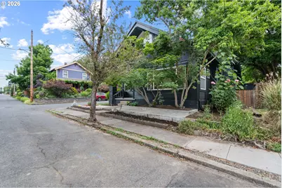 1706 SE 49th Ave, Portland, OR 97215 - Photo 4