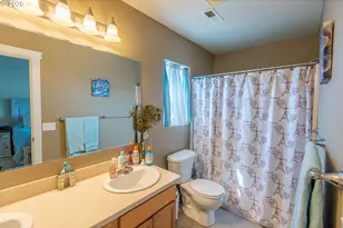 889 Kentucky Ave, Coos Bay, OR 97420 - Photo 28