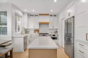 31424 SW Orchard Dr, Wilsonville, OR 97070 - Photo 8