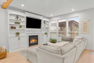 31424 SW Orchard Dr, Wilsonville, OR 97070 - Photo 2