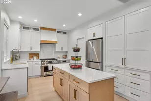 31424 SW Orchard Dr, Wilsonville, OR 97070 - Photo 4